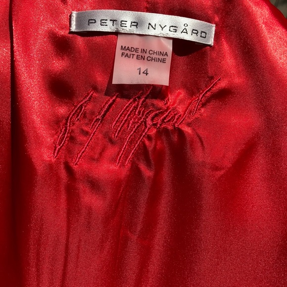 HEAVY Elegant Coat - Picture 13 of 14